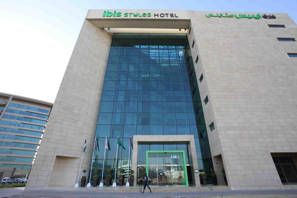 Ibis Styles Dubai Jumeira Exterior photo